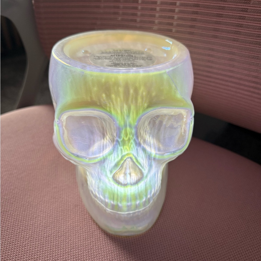 Bath & Body Works Glass Light up Iridescent Skull Candle Holder